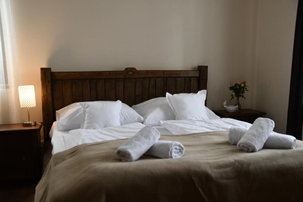 Gosciniec Pod Lubomirem Bed & Breakfast Weglowka  Exterior photo
