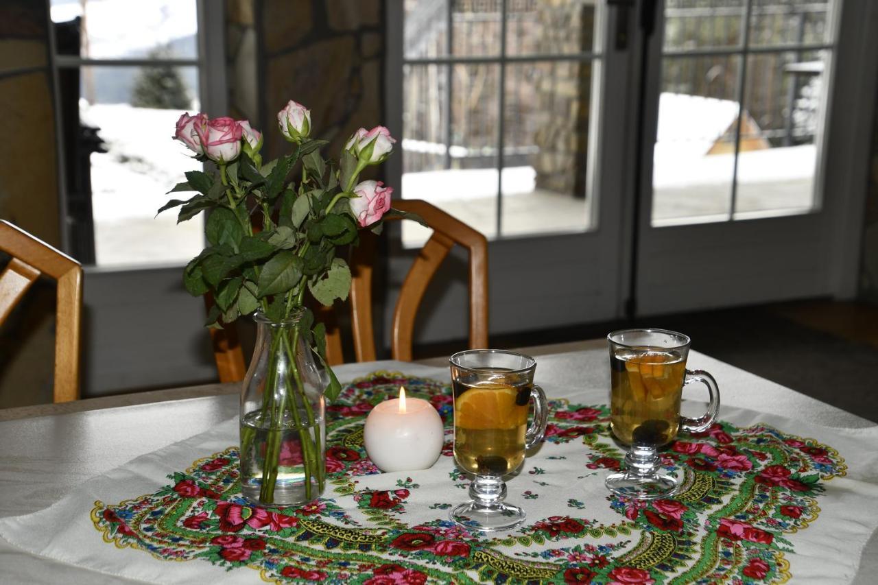 Gosciniec Pod Lubomirem Bed & Breakfast Weglowka  Exterior photo