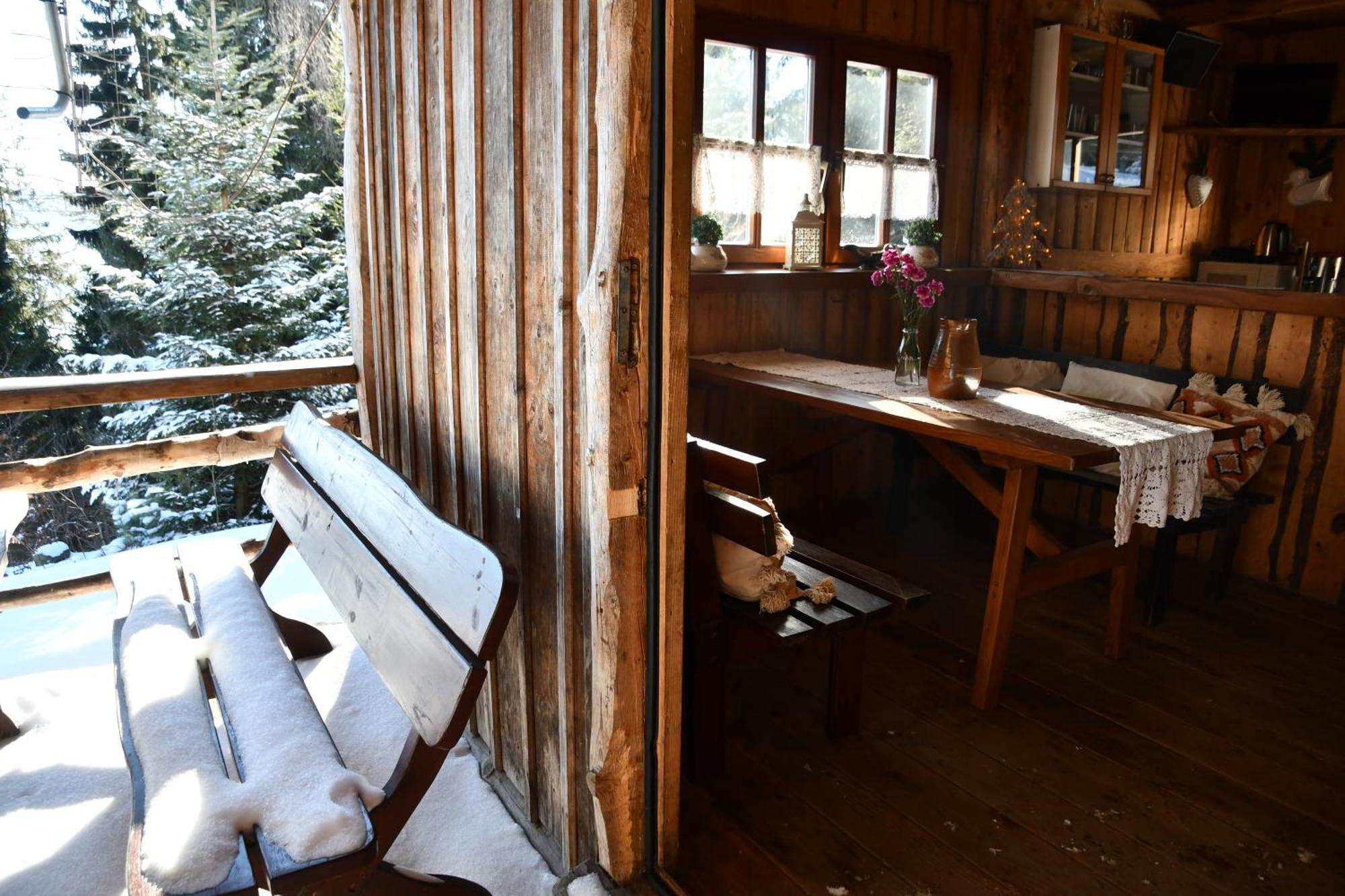 Gosciniec Pod Lubomirem Bed & Breakfast Weglowka  Exterior photo